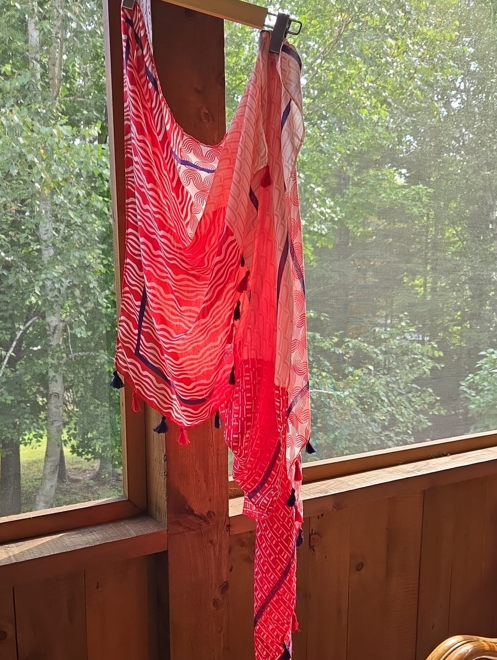 Red and Pink Lightweight Tassel Scarf